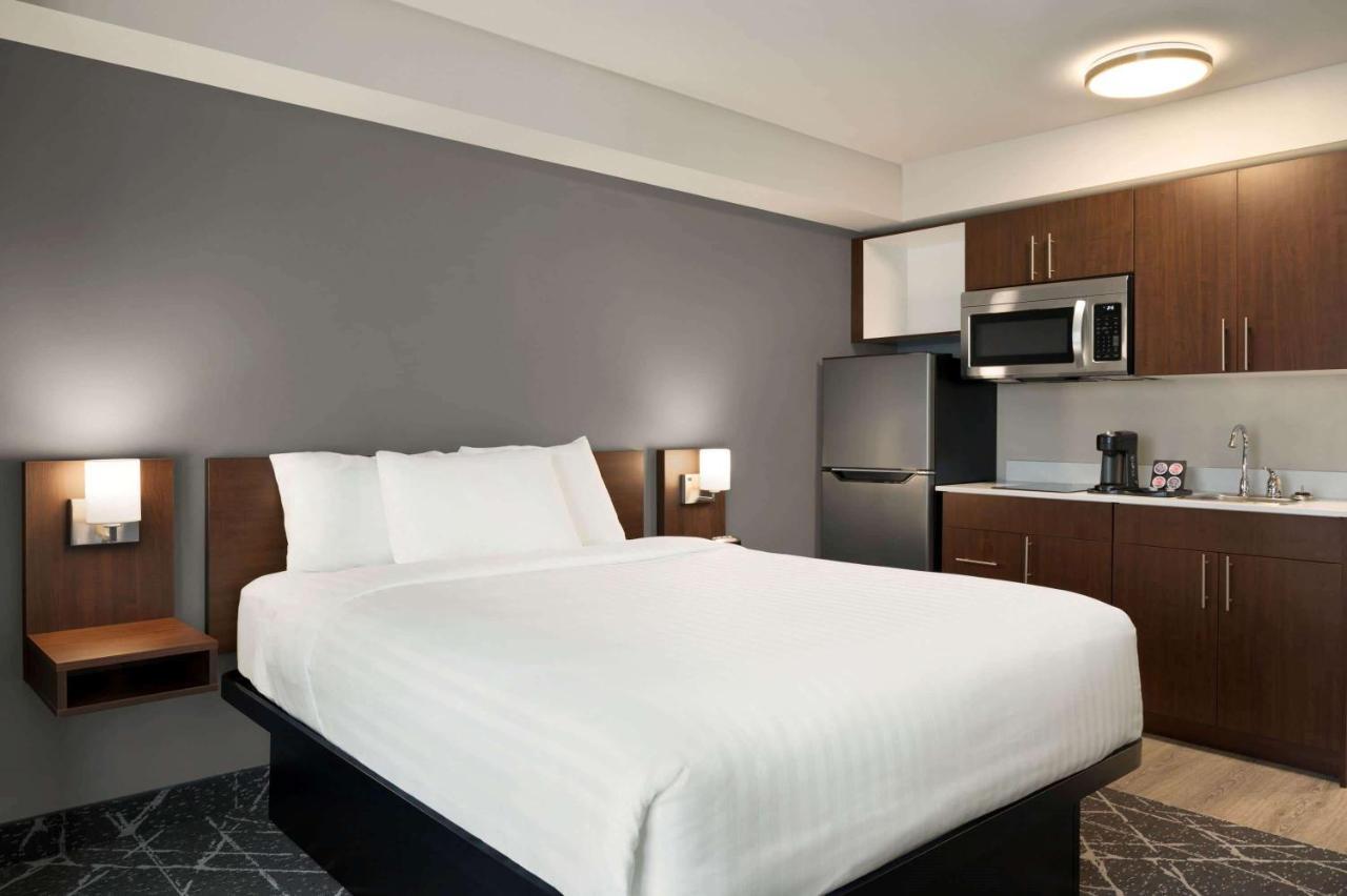 Microtel Inn & Suites By Wyndham แอนทิโกนิช ภายนอก รูปภาพ